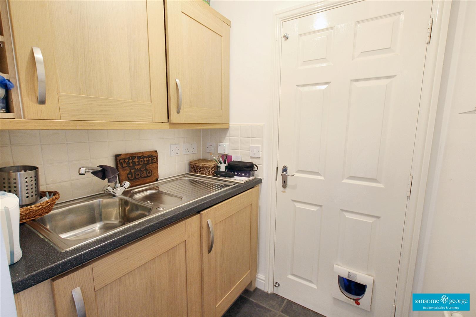 Woodthorne Close, Tilehurst, Tilehurst Reading